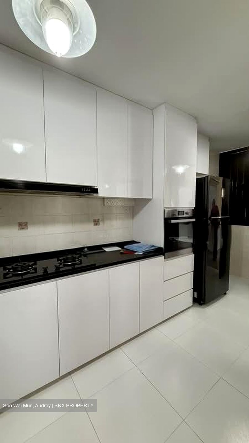 Blk 816 Lavender Gardens (Kallang/Whampoa), HDB 5 Rooms #585411901